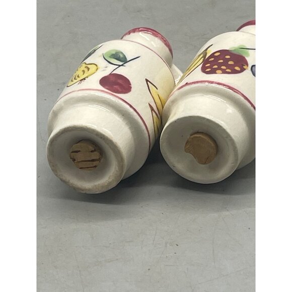 Vintage salt pepper shaker jug fruit pitcher grapes banana strawberry pear READ - Picture 5 of 6